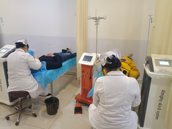 寻常疣太医堂皮肤专科轻松治你还在等什么？(图2)