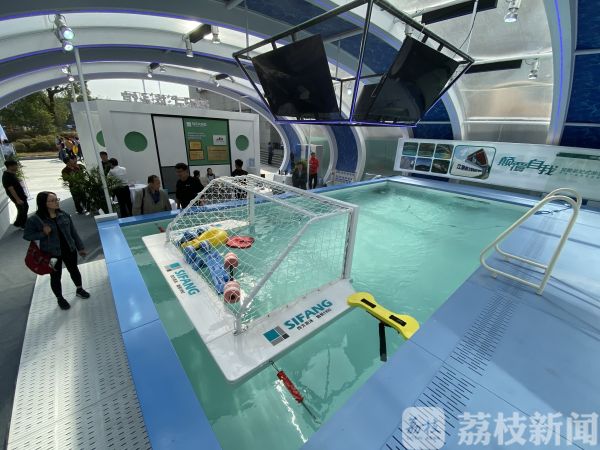 记者体验零下130℃冷冻舱原来不是冷这么简单！（视频）(图13)