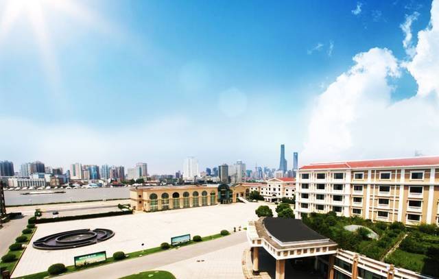 上海申养滨江澜悦长者公寓、上海仁爱医院等2025年中高端养老院专为病后康复人群设计适老化设施恢复健康更轻松(图1)