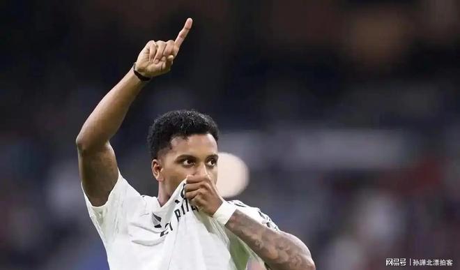 甘比诺觉得罗德里戈适合热刺科瓦奇体系存在“体能透支”的隐患(图4)