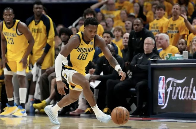 太难了！新赛季才开始就全部伤退整整7人啊比湖人还惨(图2)