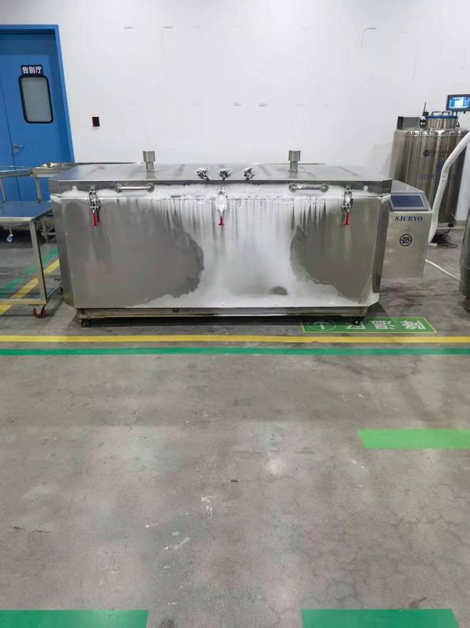 治疗延误酿悲剧低温舱里的母爱冷冻不是幻想是儿子最后的坚持(图1)