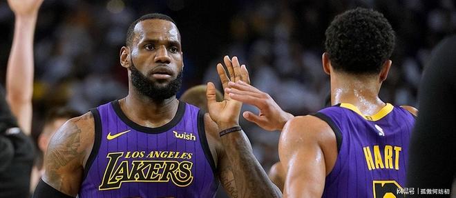 41岁詹姆斯再破天花板这一次他让和库里整个体坛沉默了(图5)