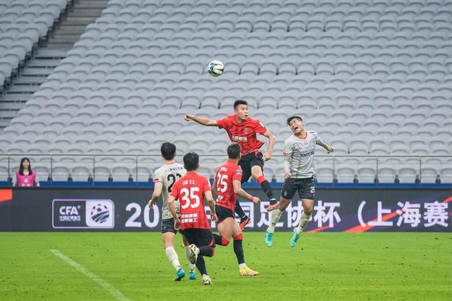 足球比赛魅力无穷团队精神与心理较量你了解多少？(图3)