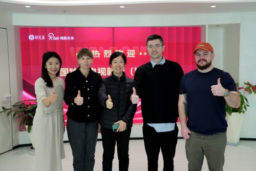 中国长寿科技引全球关注！英国独立电视台独家探访国内首家“长寿诊所”Timecure(图1)