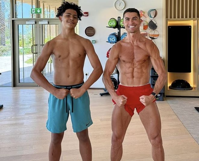 行走雕塑！40岁C罗比10年前更强更壮：每天健身4小时 吃6顿睡5次(图2)