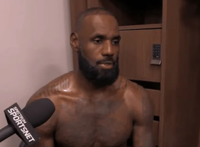 41岁詹姆斯的1600场：如何改写NBA体能认知？